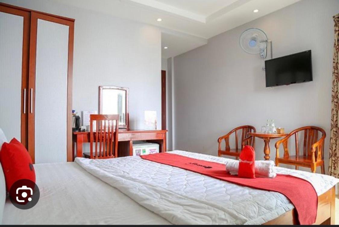 Rita Home: San Bay Tan Son Nhat 3*